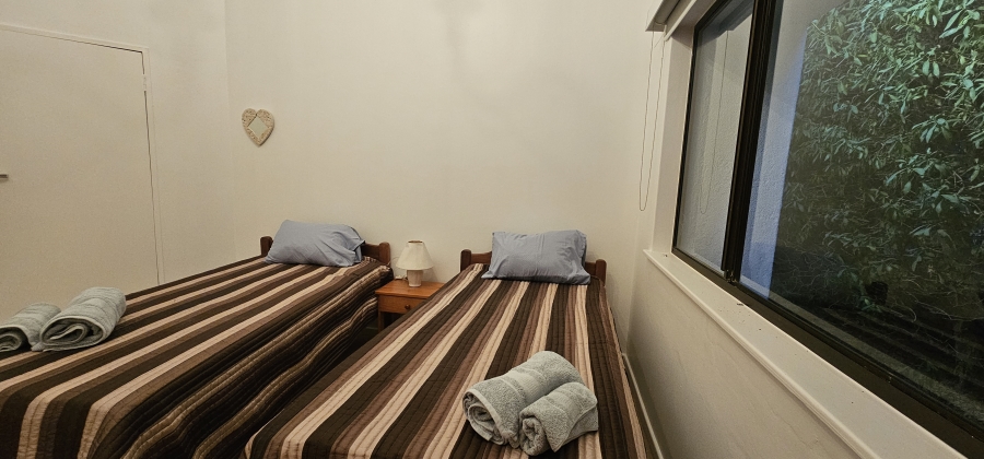 To Let 3 Bedroom Property for Rent in Middedorp Western Cape